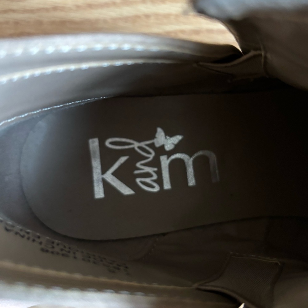 Trendy Faux Leather Ankle Boots in Beige | K&M - Picture 7 of 7